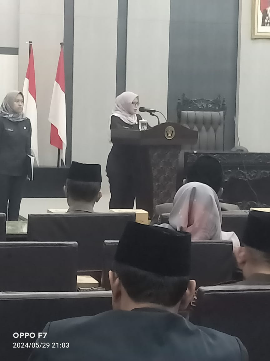Tanggapan Bupati Blitar atas PU Fraksi DPRD Mengenai APBD&nbsp;2023