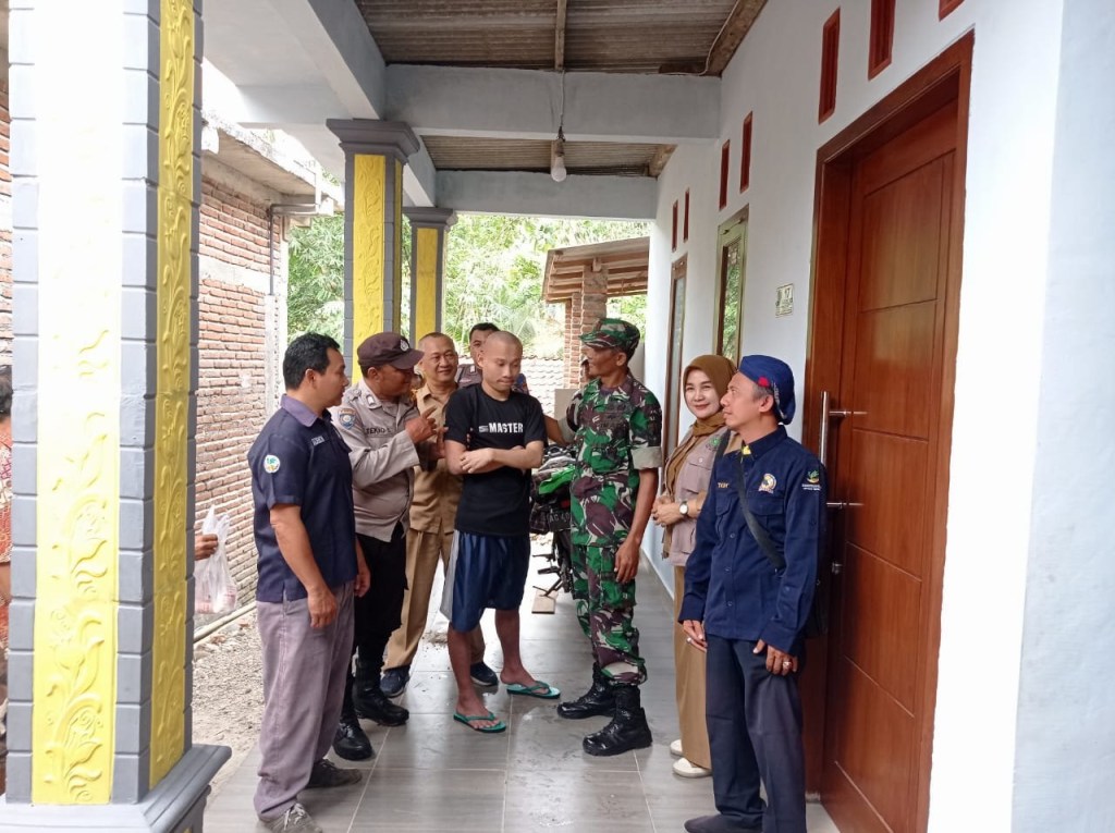 Puskesmas Pagerwojo Berhasil Evakuasi ODGJ untuk Rujukan RSJ Lawang&nbsp;Malang