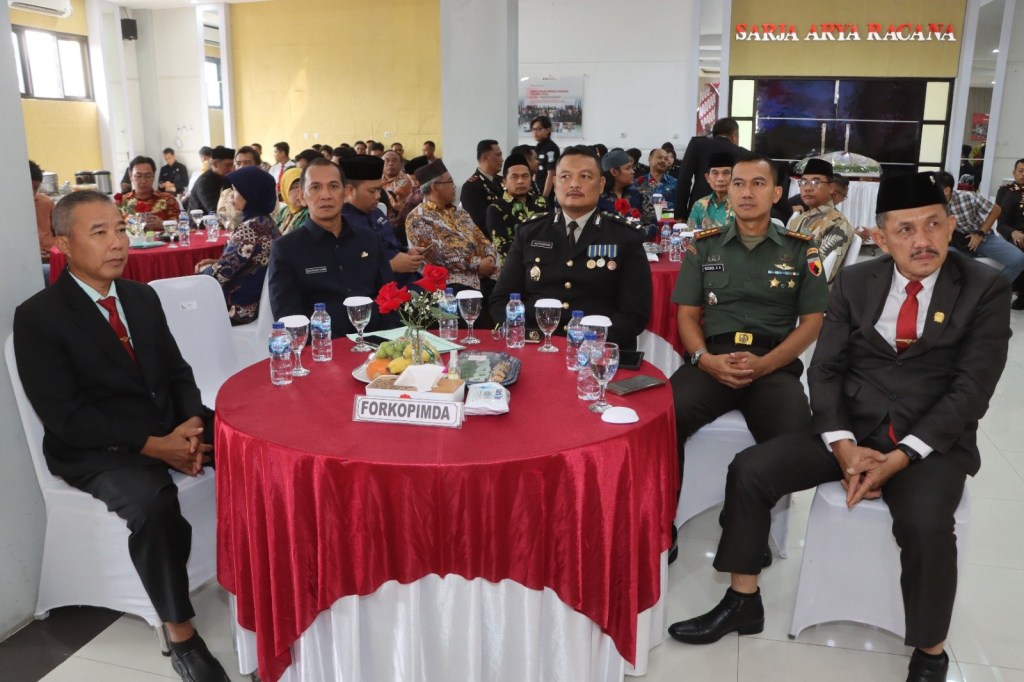 Tasyakuran HUT Bhayangkara ke-78 Sinergi Polres Tulungagung dengan Pondok&nbsp;Pesantren