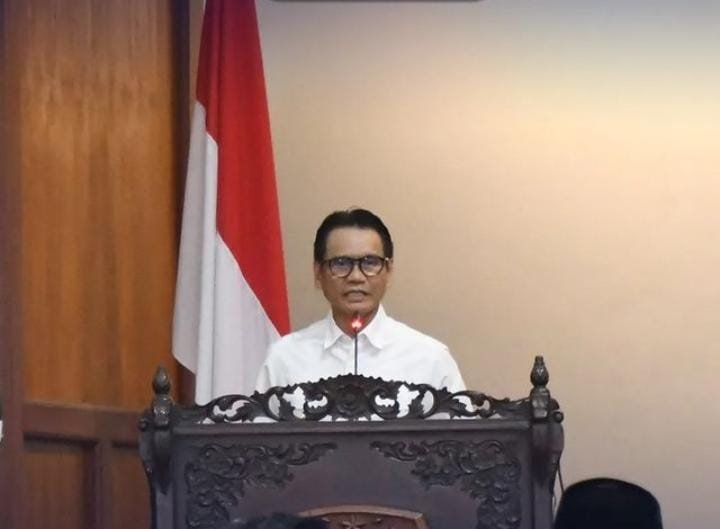 Pj. Bupati Tulungagung Menyampaikan Laporan Hasil Pemeriksaan LKPP 2023 dan IHPS II&nbsp;2023